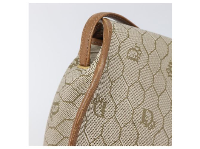 Christian Dior Honeycomb Canvas Shoulder Bag PVC Beige Gold - vista 15