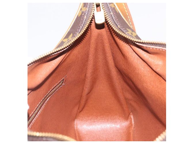 LOUIS VUITTON Monogram Boulogne 30 Shoulder Bag M51265 LV - vista 21