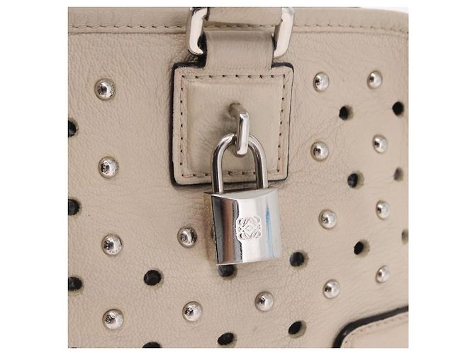 LOEWE Anagram Amazona 28 Hand Bag Leather Ivory Silver - vista 20