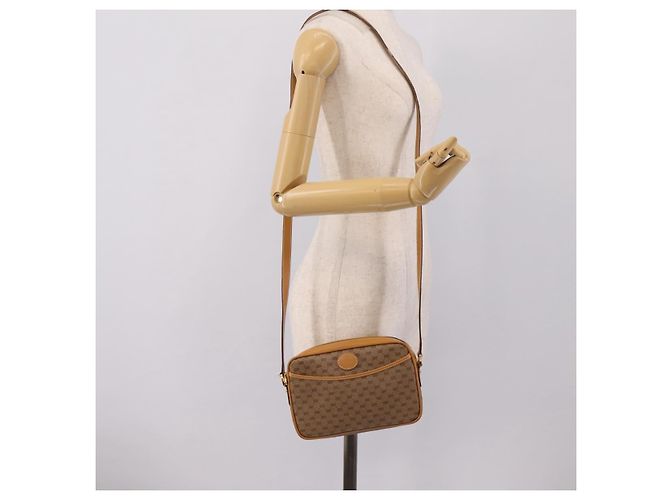 GUCCI Micro GG Shoulder Bag PVC Beige Gold Tone 007 56 0095 - vista 26