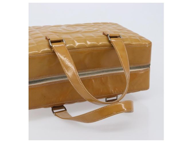 CHANEL Choco Bar Hand Bag Patent Yellow Silver CC - vista 10
