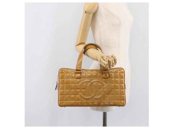 CHANEL Choco Bar Hand Bag Patent Yellow Silver CC - vista 29
