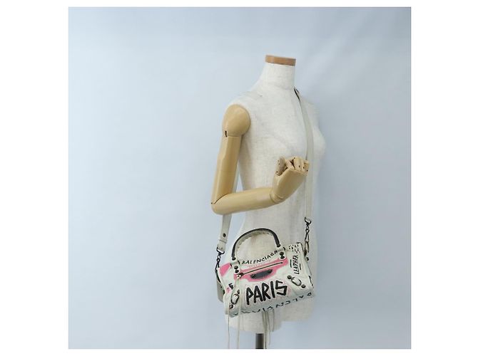 Balenciaga Graffiti The City Mini Bag Leather 2way White 300295 - vista 35