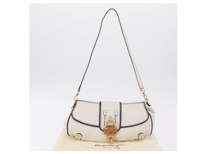 Salvatore Ferragamo Shoulder Bag Leather White Gold - vista 28