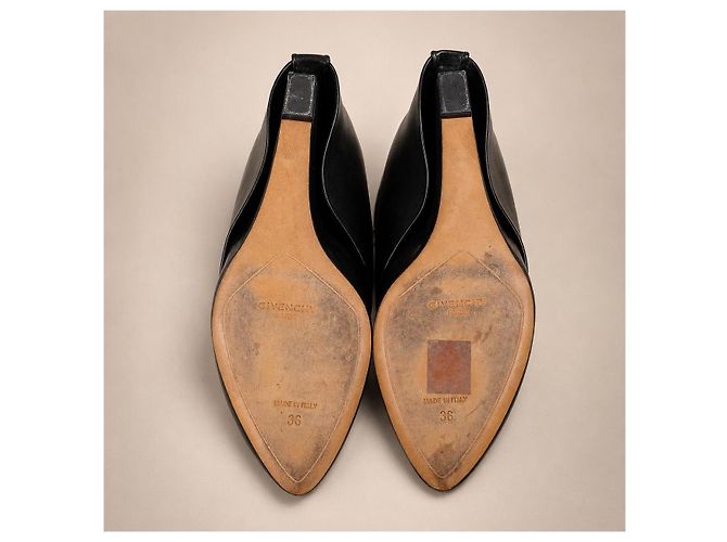 Givenchy Stivaletti Shark Lock in pelle nera - vista 7