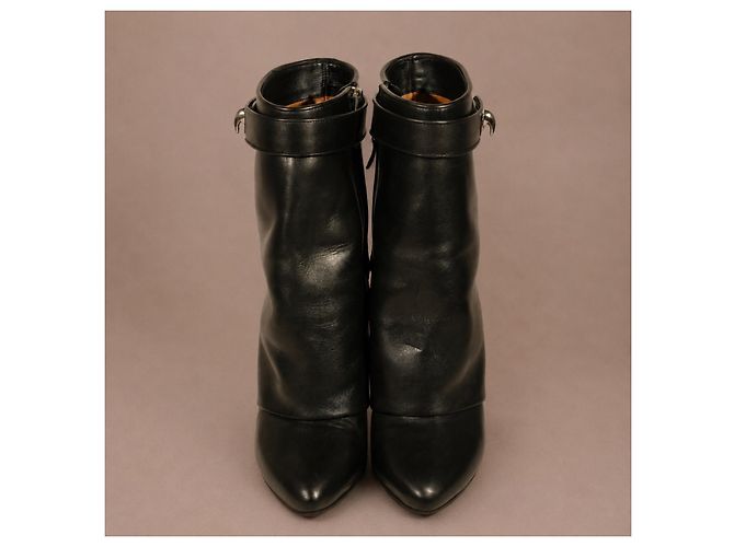 Givenchy Shark Lock Black Leather Ankle Boots - view 4