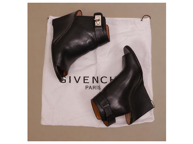 Givenchy Botines Shark Lock de cuña en cuero negro - vista 19