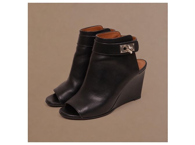 Givenchy Botines Shark Lock de cuña en cuero negro - vista 4