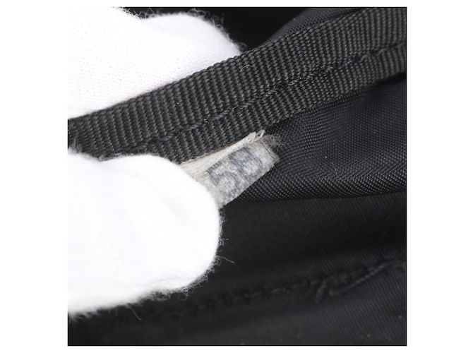 Bolso bandolera Prada Tessuto Nylon con logotipo triangular - vista 11