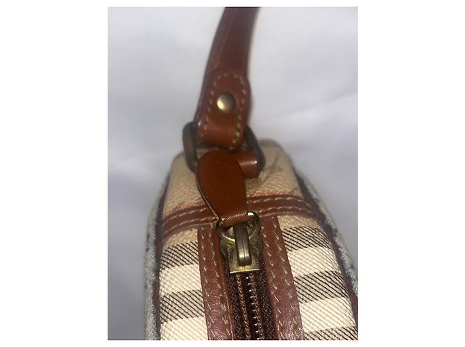 Borsa a tracolla rotonda Burberry Nova Check - vista 12