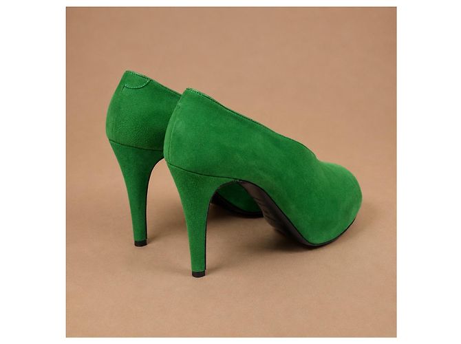 Hermès Décolleté peep-toe in camoscio verde - vista 5