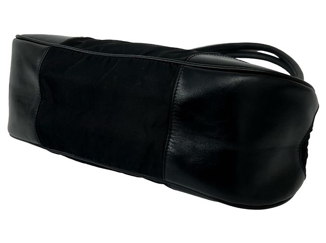 Borsa semi-spalla in nylon Tessuto Pocono e pelle con logo triangolo Prada - vista 7