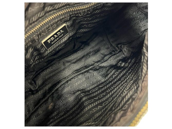 Borsa semi-spalla in nylon Tessuto Pocono e pelle con logo triangolo Prada - vista 8