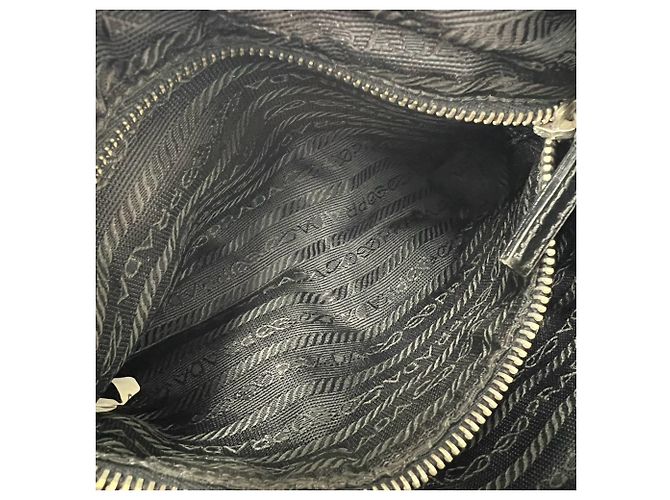 Borsa semi-spalla in nylon Tessuto Pocono e pelle con logo triangolo Prada - vista 9