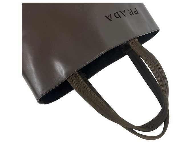 Tote Prada Shopper aus Leder mit ausgestanztem Logo - Ansicht 3