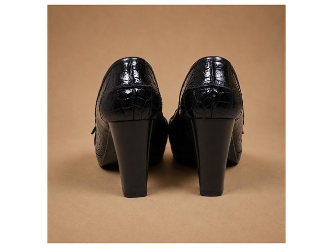 Hermès Pumps aus schwarzem Krokodilleder - Ansicht 6