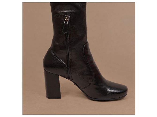 Botas altas Prada de cuero marrón para mujer - vista 10