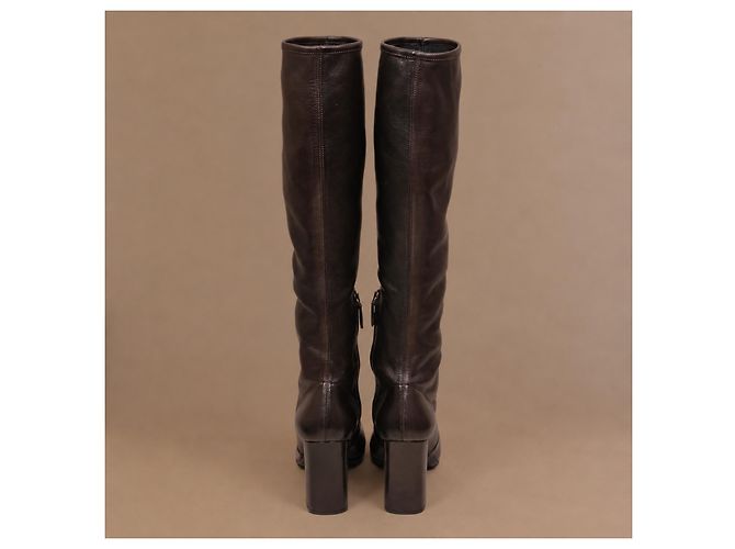 Botas altas Prada de cuero marrón para mujer - vista 7