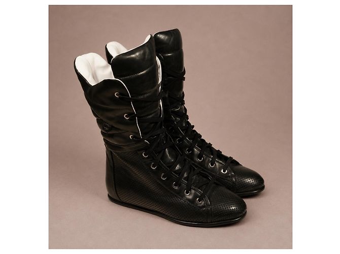 Chanel Botas altas de piel negra - vista 3