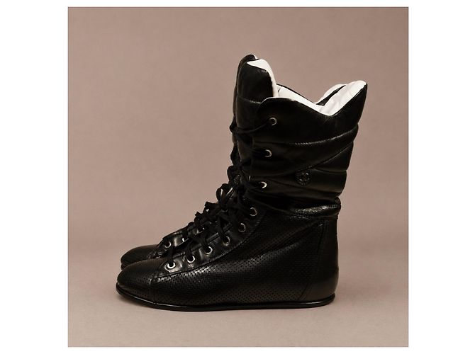Chanel Botas altas de piel negra - vista 4