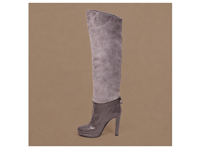 Bottes hautes Sergio Rossi en daim gris et cuir de python - vue 8