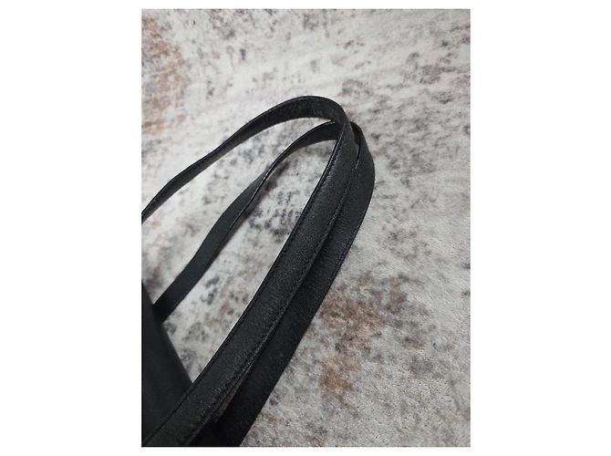 Borsa Gucci Bamboo Bullet in pelle nera - vista 13