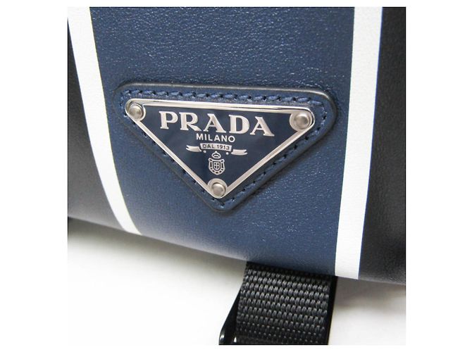Petit sac bandoulière Prada avec logo triangle - vue 8