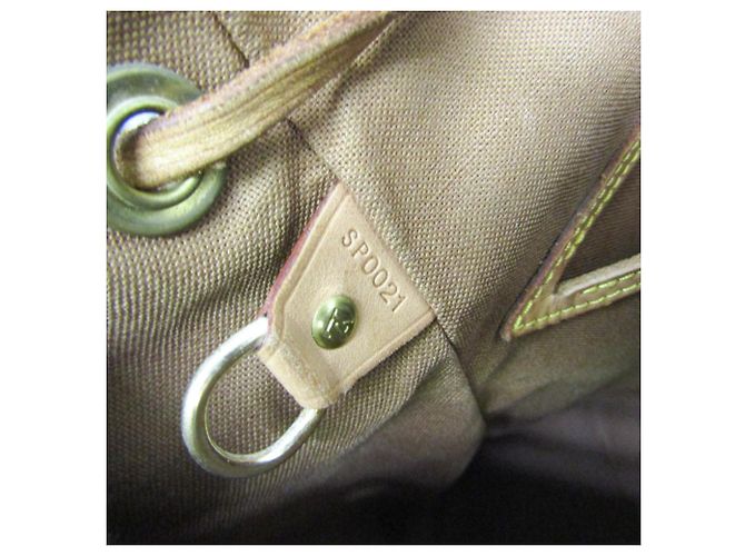 Zaino Louis Vuitton Monogram Montsouris MM - vista 19