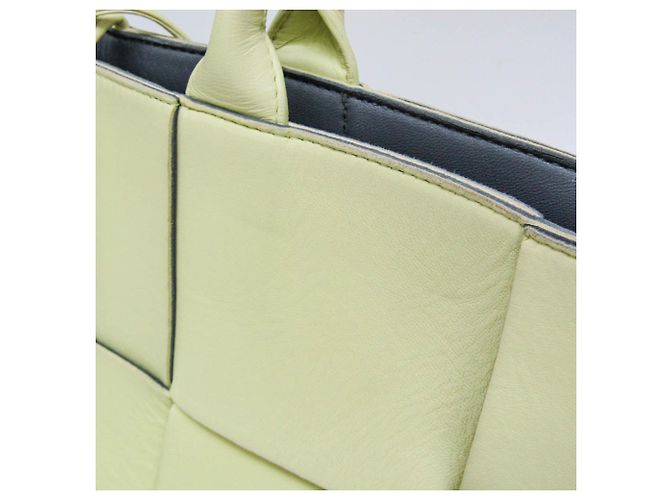Bottega Veneta Maxi Intrecciato Arco Tote - view 12