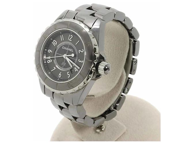 Chanel J12 Chromatic Damenuhr - Ansicht 2