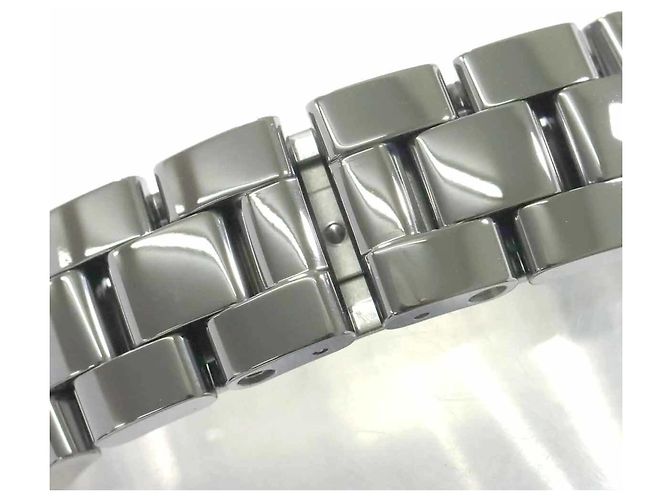 Chanel J12 Chromatic Damenuhr - Ansicht 5