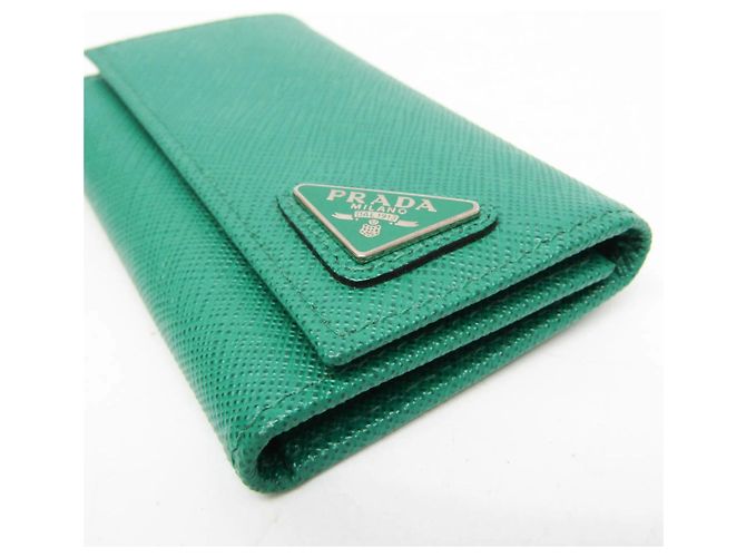 Prada Saffiano 2PG222 Schlüsselfach in Green - Ansicht 5