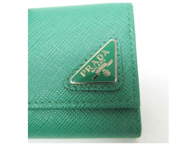 Prada Saffiano 2PG222 Schlüsselfach in Green - Ansicht 7