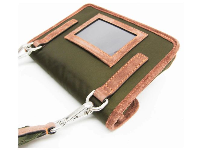 Custodia per smartphone Prada in Re-Nylon con tracolla 2ZH108 - vista 8