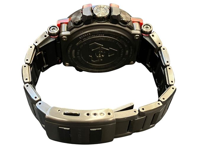Casio MTG-B1000XBD-1AJF Radio-Controlled Solar Watch - view 6