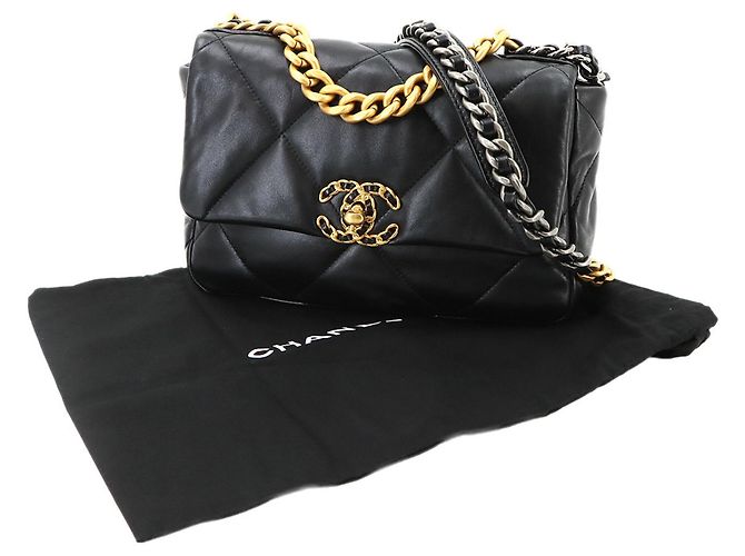 Borsa a mano e spalla 2-Way Chanel 19 - vista 2