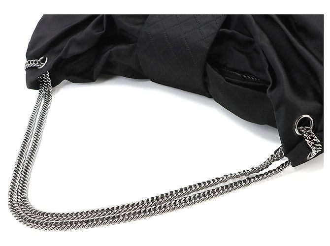 Borsa a tracolla Chanel 2.55 con catena a nastro in raso nero - vista 5