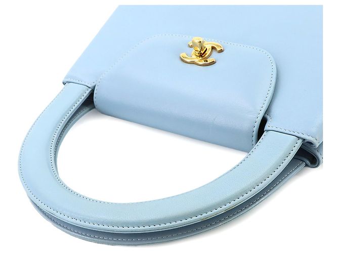 Chanel Kelly Handtasche in Hellblau - Ansicht 5