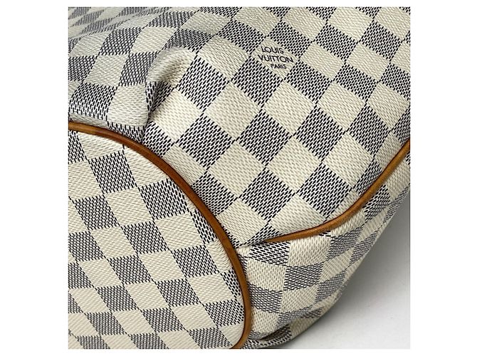 Bolso Louis Vuitton Riviera MM - vista 3