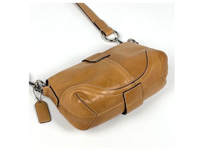 Borsa a tracolla Coach in pelle marrone - vista 2