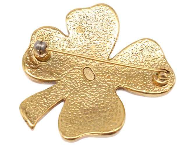 Spilla a quadrifoglio in resina placcata oro Chanel Gold CC - vista 2