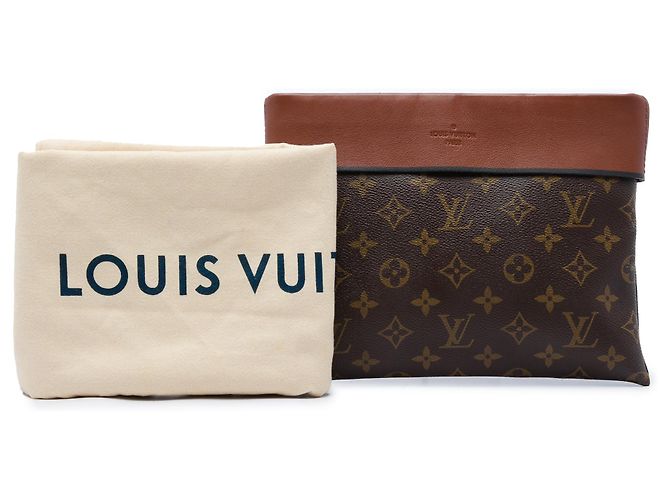 Louis Vuitton Brown Monogram Pochette Tuileries - vista 6
