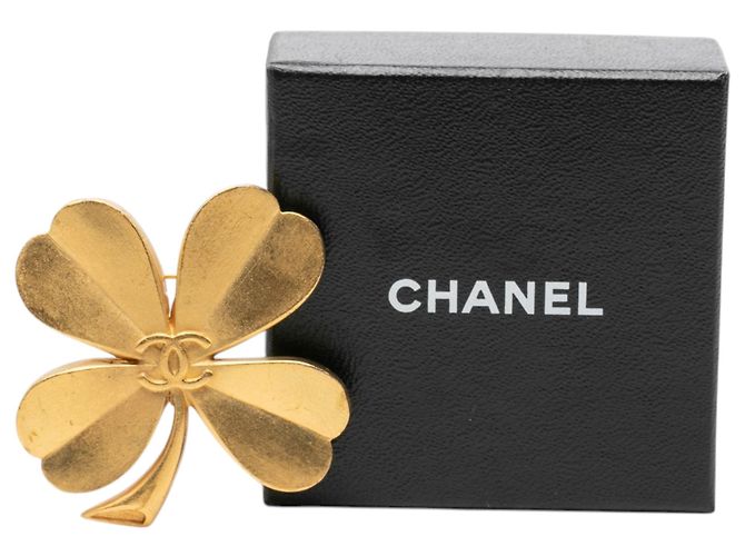 Spilla Chanel Gold CC Quadrifoglio placcata oro spazzolato - vista 4