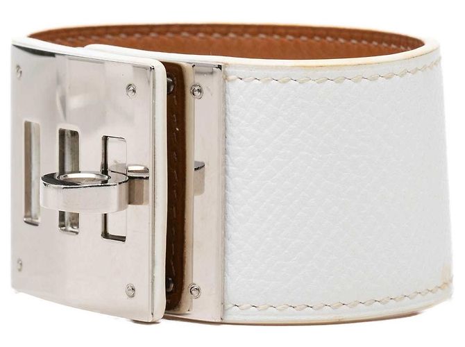 Bracciale rigido Kelly Dog Hermès in Epsom bianco e palladio - vista 2