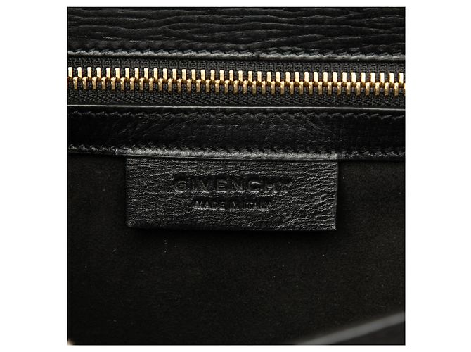 Givenchy Borsa a Tracolla Pandora Box in Pelle di Vitello Granulata Nera Medium - vista 5