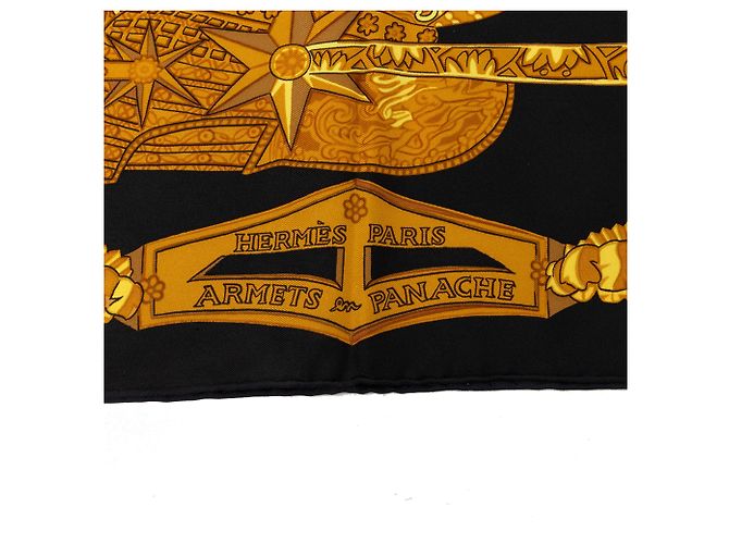 Foulard di seta Hermès Black Armets en Panache 90 - vista 2