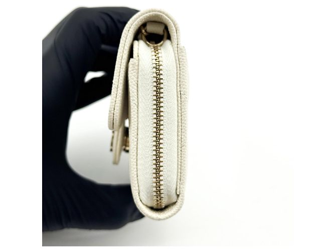 Portacarte Chanel Classic Zip Around on Chain Quilted Caviar Mini - vista 4