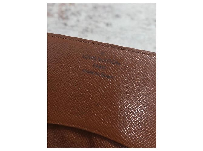 Cartera Compacta Louis Vuitton Monogram - vista 6