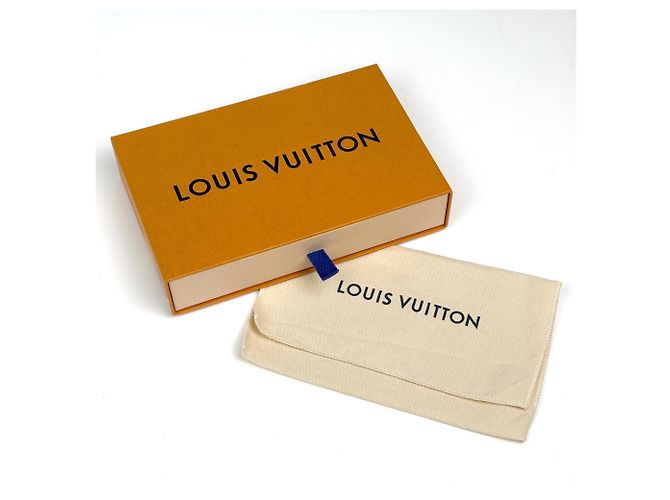 Louis Vuitton Monogram Taiga Business Card Case - vista 7