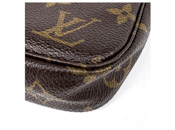 Louis Vuitton Pochette Accessoires Pouch - vista 3